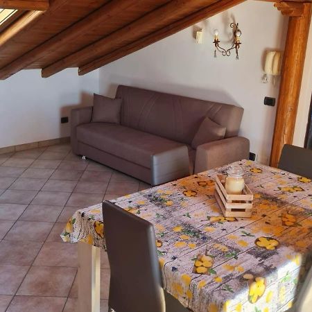 Casa Vacanza Lmt Aci Catena Kültér fotó