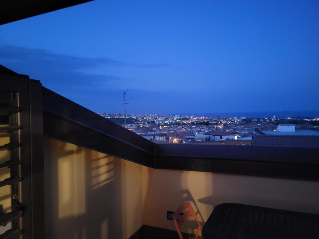 Casa Vacanza Lmt Aci Catena Kültér fotó