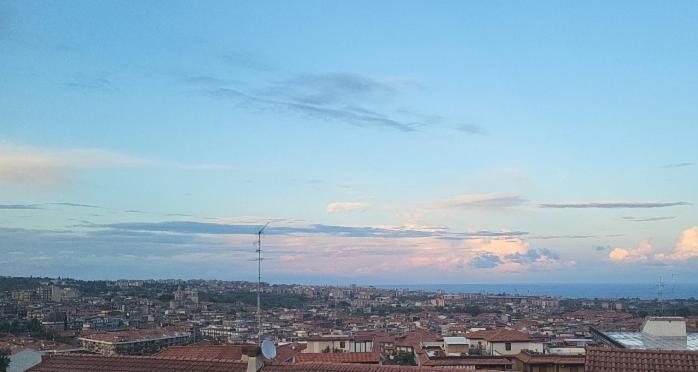 Casa Vacanza Lmt Aci Catena Kültér fotó