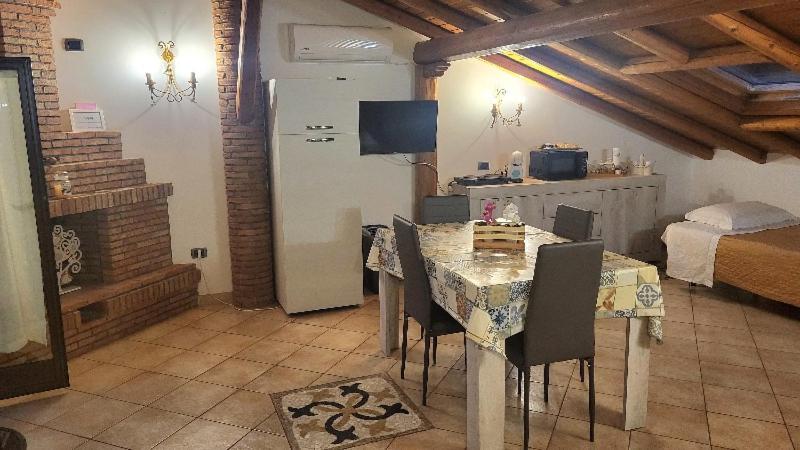 Casa Vacanza Lmt Aci Catena Kültér fotó